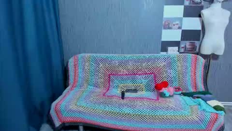 Ella online show from 03/04/26, 06:41