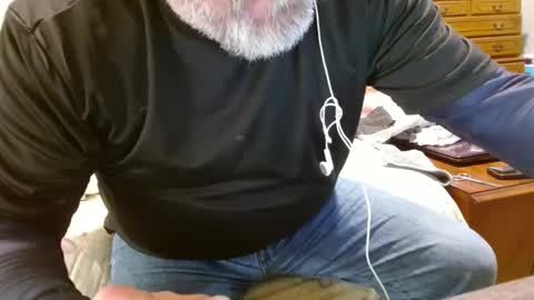 Snapshot of pablito2513 chatting on 11/18/25, 09:41 pablito2513 online show from 11/18/25, 09:41