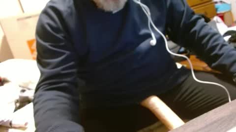 Snapshot of pablito2513 chatting on 01/07/26, 12:29 pablito2513 online show from 01/07/26, 12:29