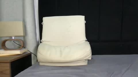 Javi    online show from 02/25/25, 05:19