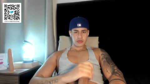 Javi    online show from 11/15/25, 06:33