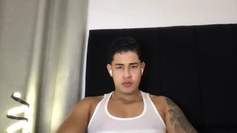 Snapshot of pablo_boston chatting on 07/27/26, 12:28 Javi online show from 07/27/26, 12:28