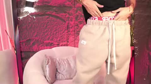 pablo online show from 04/21/26, 04:08