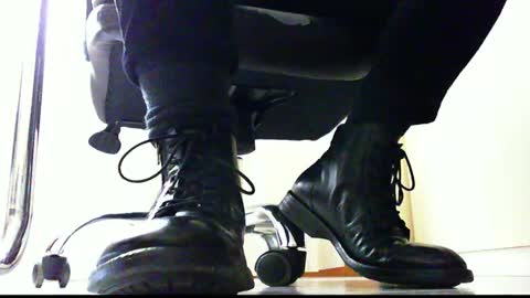 Pablo Meness online show from 01/16/25, 01:47