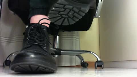 Pablo Meness online show from 01/28/25, 06:17