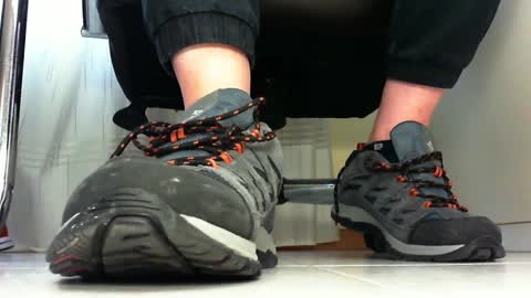 Pablo Meness online show from 02/10/25, 02:16