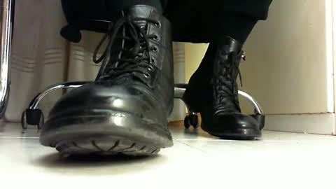 Pablo Meness online show from 02/22/25, 06:08