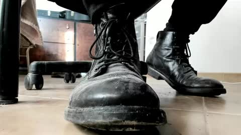 Pablo Meness online show from 04/18/26, 05:55