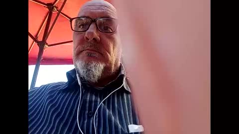 Snapshot of pacobix53 chatting on 04/17/26, 12:08 Fran55bcn online show from 04/17/26, 12:08