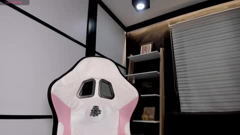 Paige online show from 02/22/25, 01:33