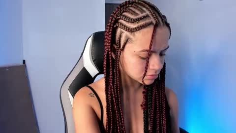 Paige online show from 10/12/25, 09:36