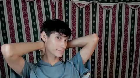 Snapshot of paimon_goetia chatting on 11/15/25, 12:41 Alexander Grigori online show from 11/15/25, 12:41