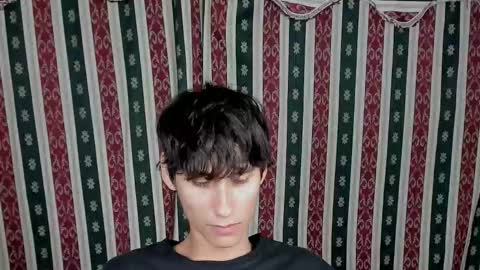 Snapshot of paimon_goetia chatting on 12/16/25, 10:59 Alexander Grigori online show from 12/16/25, 10:59