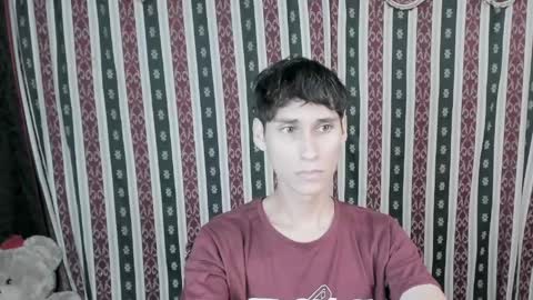 Snapshot of paimon_goetia chatting on 05/04/26, 12:39 Alexander Grigori online show from 05/04/26, 12:39