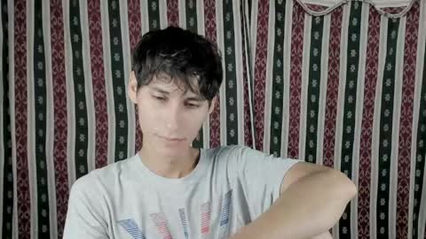 Snapshot of paimon_goetia chatting on 05/31/26, 12:19 Alexander Grigori online show from 05/31/26, 12:19