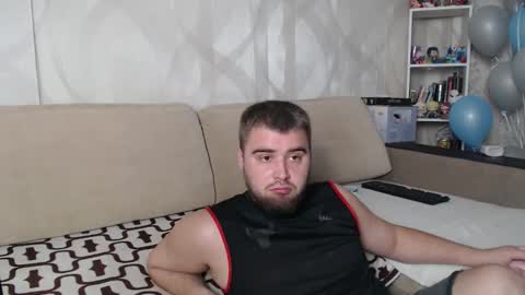 Snapshot of pair_of_gods chatting on 10/30/25, 02:51 Lizzi Igor online show from 10/30/25, 02:51