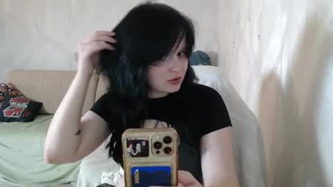 Snapshot of pair_of_gods chatting on 07/13/26, 01:36 Lizzi Igor online show from 07/13/26, 01:36