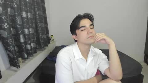 pakun_ online show from 10/31/25, 02:12