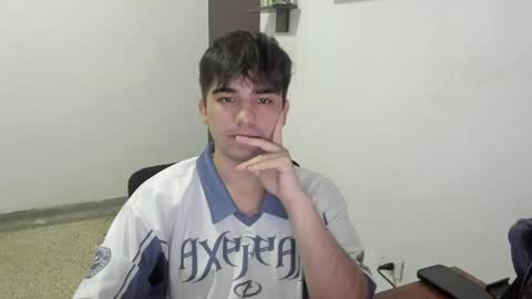 pakun_ online show from 04/16/26, 01:50