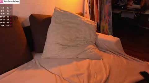 Katrin Vebber online show from 04/15/26, 08:20