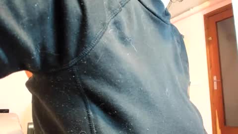 Snapshot of palaustudio chatting on 01/16/25, 08:00 Merce online show from 01/16/25, 08:00