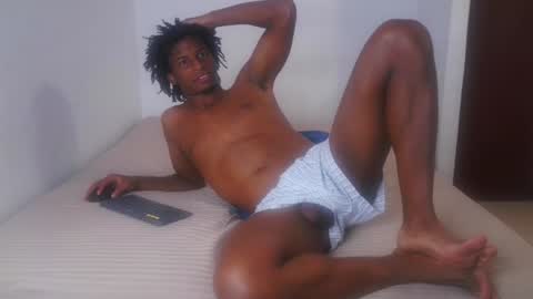 Snapshot of palax_bbc chatting on 12/01/24, 10:43 palax_bbc online show from 12/01/24, 10:43