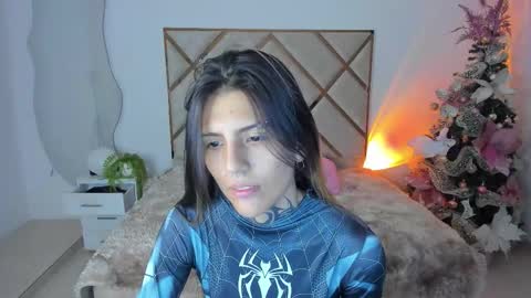 palechor online show from 12/15/25, 03:33