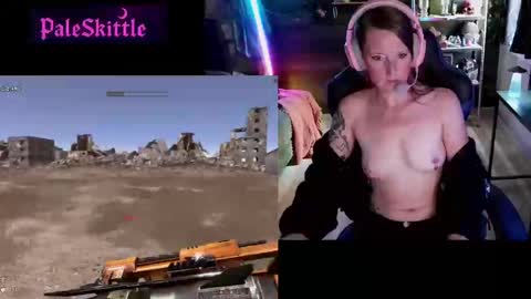 Snapshot of paleskittle chatting on 09/30/25, 09:53 Pale Skittle online show from 09/30/25, 09:53