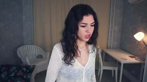 Snapshot of palmafrye chatting on 12/19/25, 07:15 Londa online show from 12/19/25, 07:15