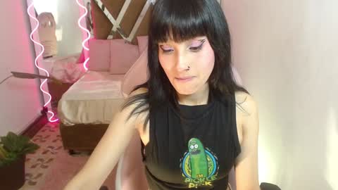 Snapshot of palmerfox_tay chatting on 01/29/25, 02:42 palmerfox_tay online show from 01/29/25, 02:42