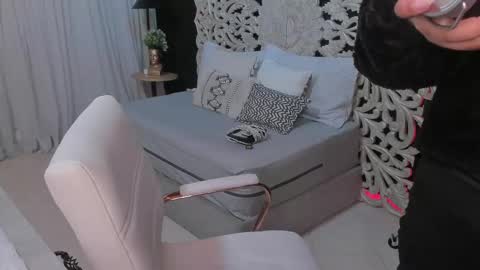 pamela online show from 09/24/25, 04:05