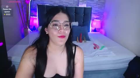 Snapshot of pamela_girl22 chatting on 06/12/26, 11:35 pamela online show from 06/12/26, 11:35
