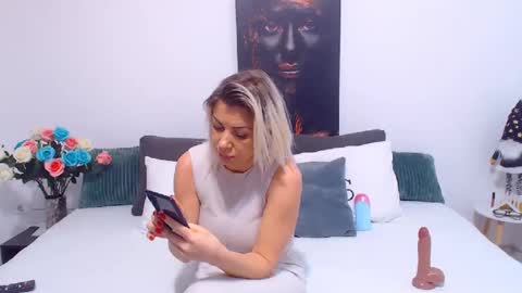 Snapshot of pamela_issy chatting on 02/11/25, 05:16 PAMEL ISSY online show from 02/11/25, 05:16