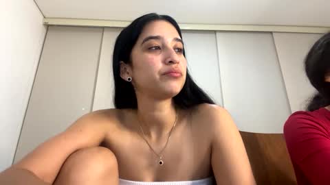 pamela_milleer online show from 12/31/24, 03:12