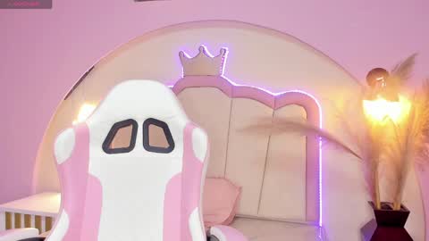 Princess Pamela  online show from 05/08/26, 10:42