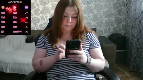 Snapshot of pamela_passion chatting on 02/12/25, 12:44 pamela_passion online show from 02/12/25, 12:44