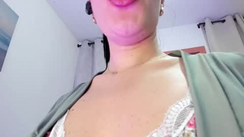 Pamela online show from 12/29/24, 12:20