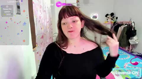 Snapshot of pamela_sweet_tcw chatting on 12/17/25, 07:03 ..... online show from 12/17/25, 07:03