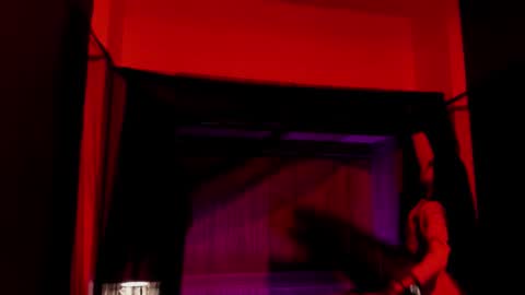  P A M  online show from 11/04/25, 04:11