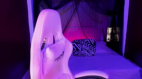  P A M  online show from 11/27/25, 04:36