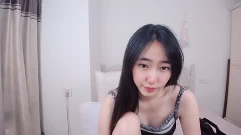 Snapshot of pamelabecke chatting on 07/17/26, 08:43 pamelabecke online show from 07/17/26, 08:43