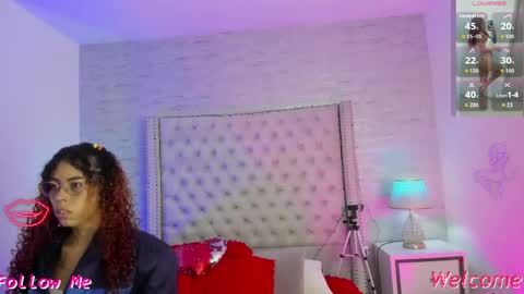 Snapshot of pamelamiler_ chatting on 04/30/26, 12:00 TELL ME PAMELLA AND GIVE ME A GOOD GRADE ITS IMPORTANT online show from 04/30/26, 12:00