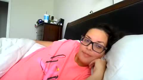 PAMELONAA online show from 10/26/25, 05:08