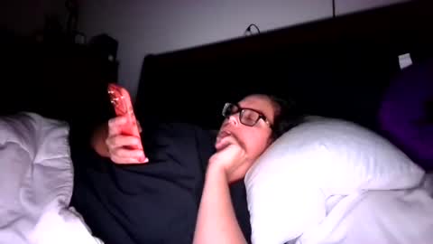 PAMELONAA online show from 10/27/25, 08:57