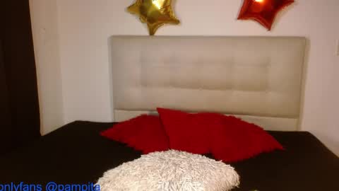 Snapshot of pampitaaxx chatting on 05/13/26, 04:15 pampitaaxx online show from 05/13/26, 04:15