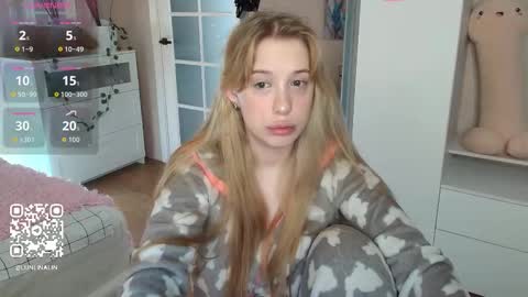 Lina online show from 02/16/26, 02:40