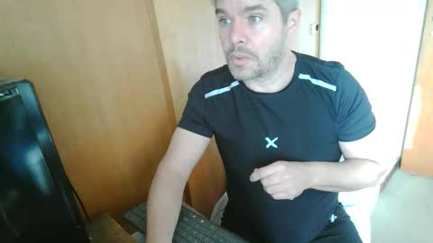 Snapshot of panchomadrid chatting on 04/28/26, 11:48 Pancho Madrid online show from 04/28/26, 11:48