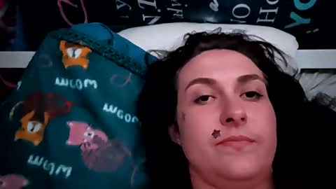 Snapshot of panda66696 chatting on 10/22/25, 04:35 panda66696 online show from 10/22/25, 04:35