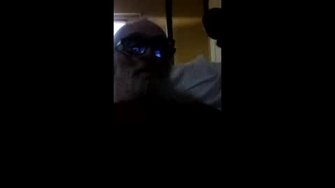 Snapshot of pandaman421787009 chatting on 05/19/26, 11:00 pandaman421787009 online show from 05/19/26, 11:00