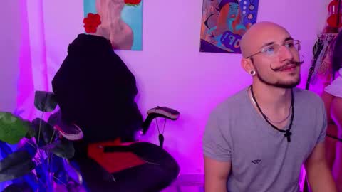    online show from 03/03/26, 02:39